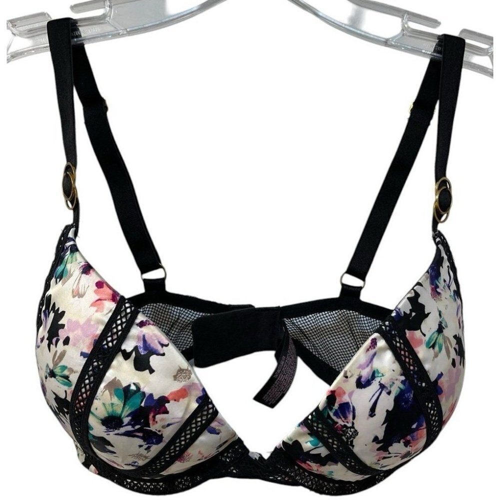 Victoria’s Secret Very Sexy Push Up Bra Pigeonnant Size 32DD Lace Floral